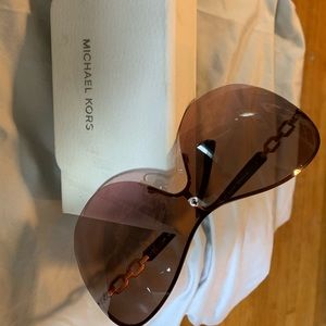 Michael Korda sunglass shield